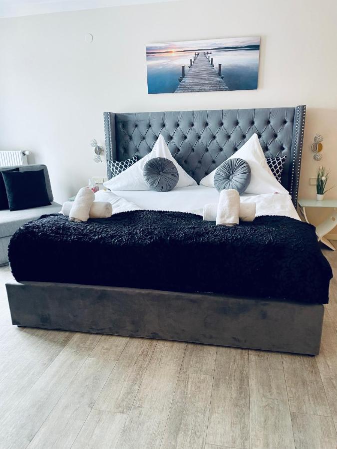 Happylivingapartments Villach Exteriör bild