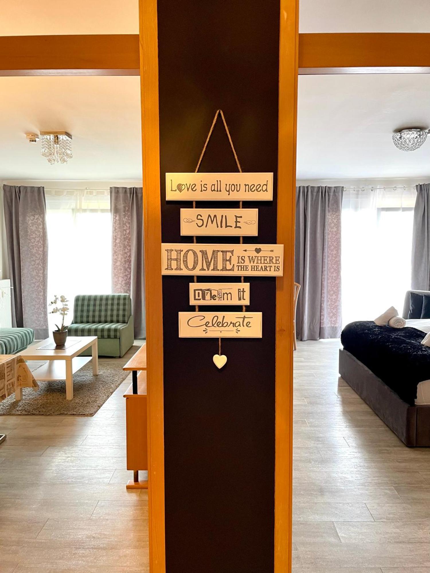 Happylivingapartments Villach Exteriör bild