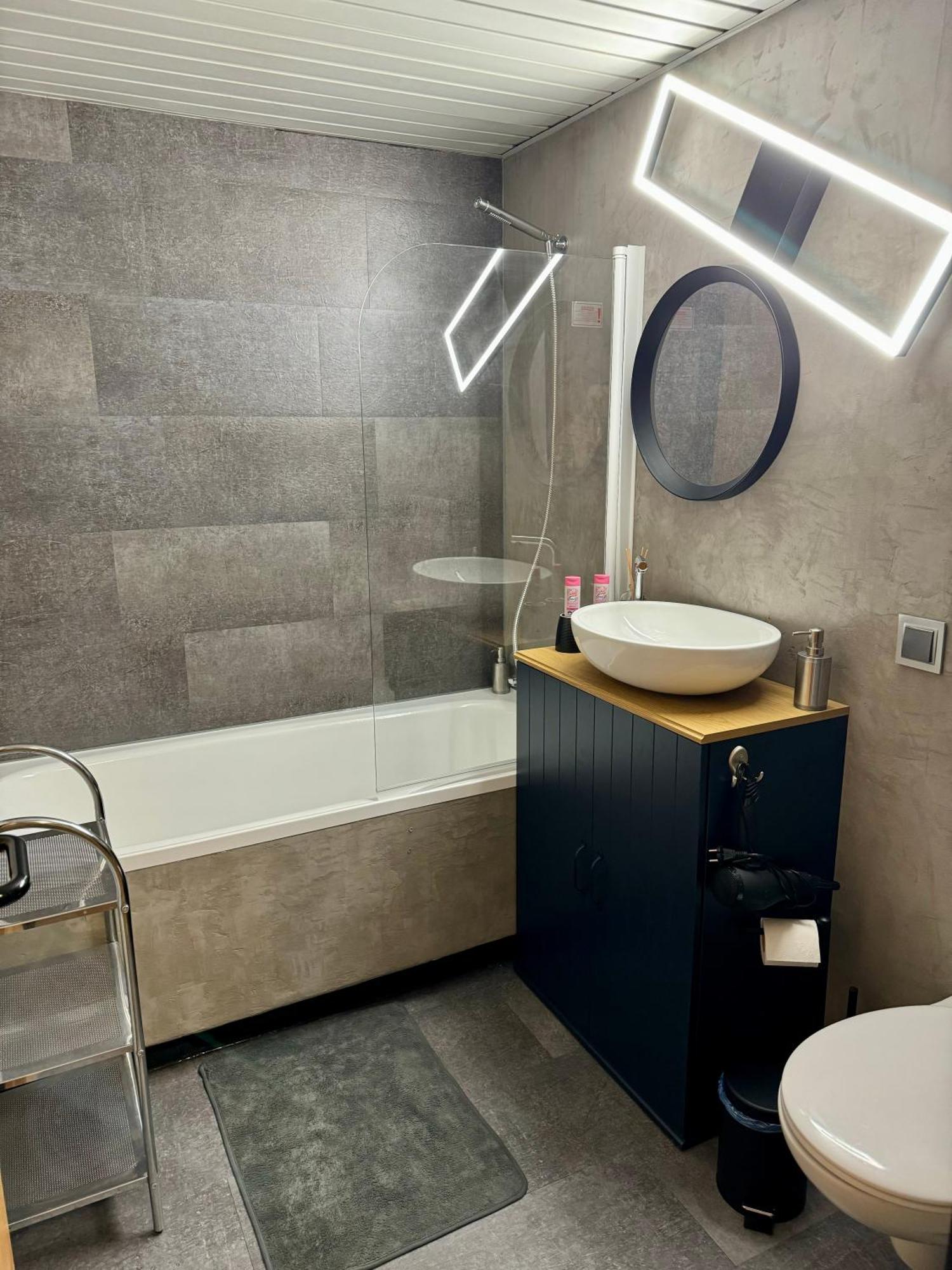 Happylivingapartments Villach Exteriör bild